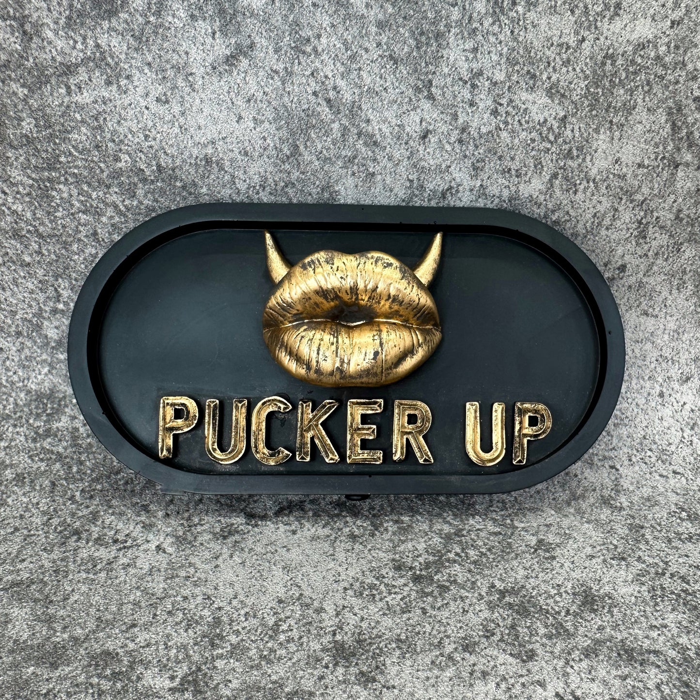 ‘Pucker Up’ Gothic Wall Plaque